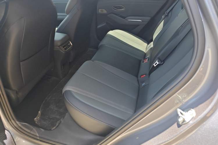 Used BYD Qin L 2024 DM-i 120KM Leading Model Left Rear Seat