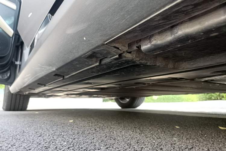 Used BYD Qin L 2024 DM-i 120KM Beyond Model Left Side Sill
