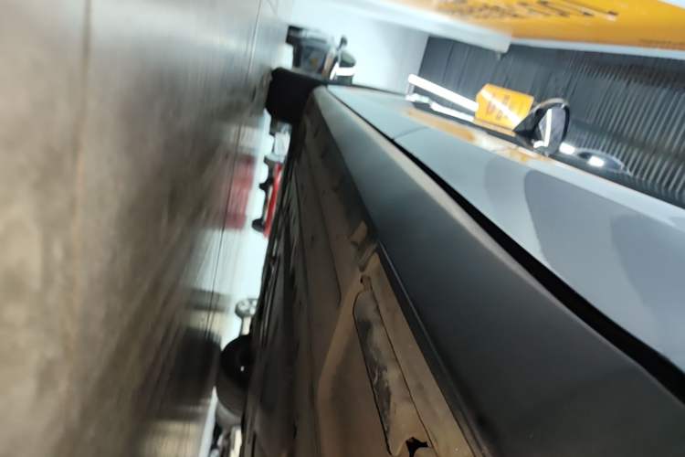 Used BYD Qin L 2024 DM-i 120KM Beyond Model Left Side Sill
