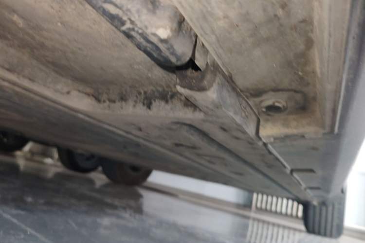 Used BYD Qin L 2024 DM-i 80KM Leading Model Left Side Sill