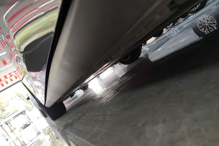 Used BYD Qin L 2024 DM-i 120KM Leading Model Left Side Sill