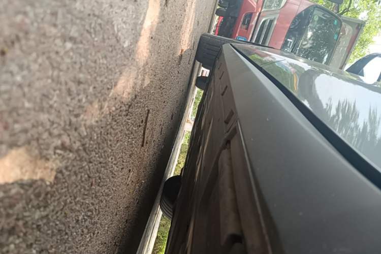 Used BYD Qin L 2024 DM-i 120KM Leading Model Left Side Sill