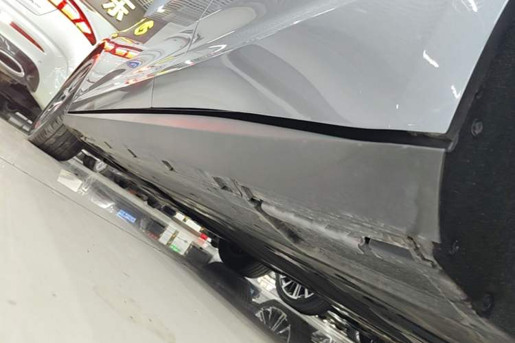 Used BYD Qin L 2024 DM-i 80KM Beyond Model Left Side Sill