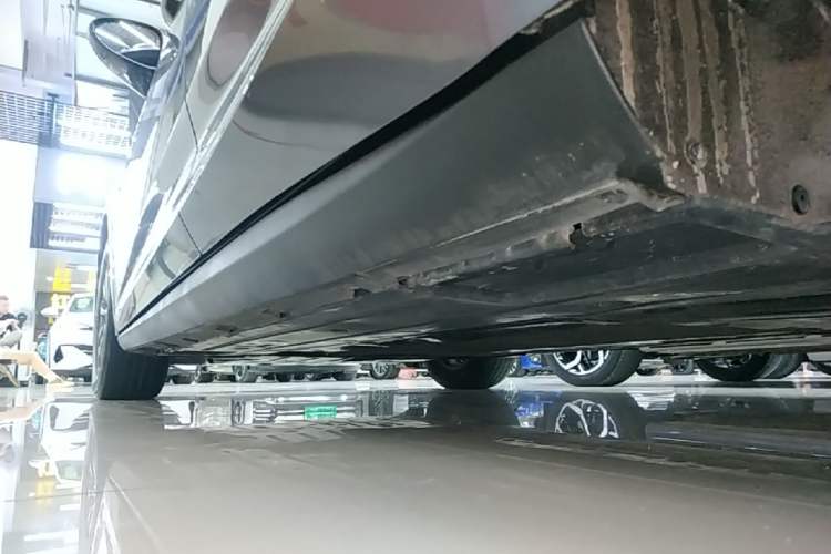 Used BYD Qin L 2024 DM-i 80KM Leading Model Left Side Sill