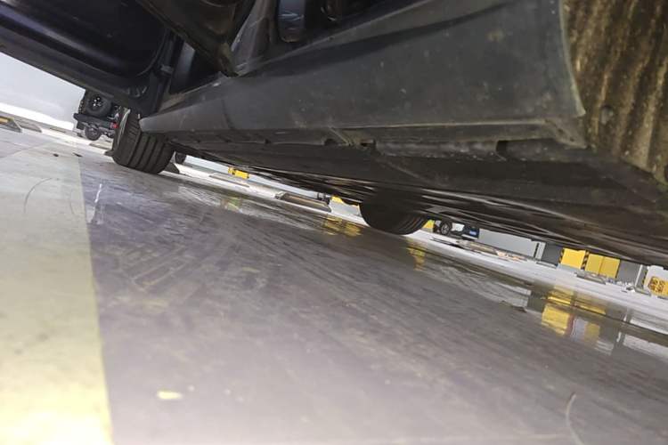 Used BYD Qin L 2024 DM-i 80KM Beyond Model Left Side Sill