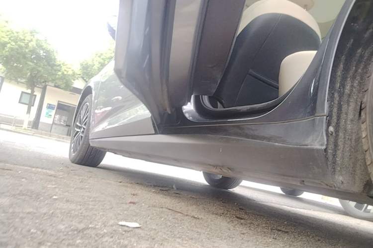 Used BYD Qin L 2024 DM-i 120KM Excellence Model Left Side Sill