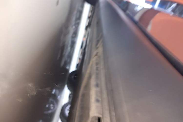 Used BYD Qin L 2024 DM-i 120KM Beyond Model Left Side Sill