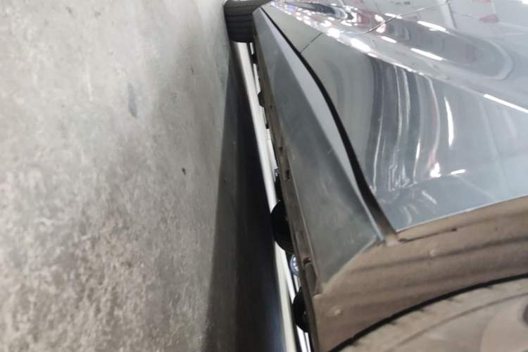 Used BYD Qin L 2024 DM-i 80KM Leading Model Left Side Sill