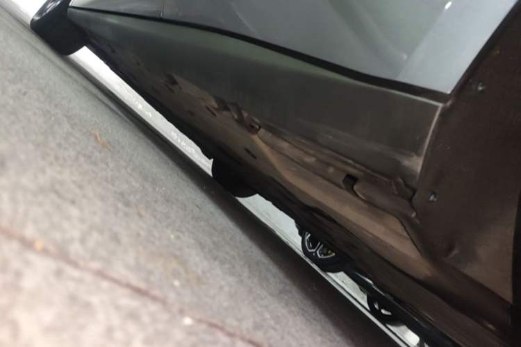 Used BYD Qin L 2024 DM-i 80KM Leading Model Left Side Sill