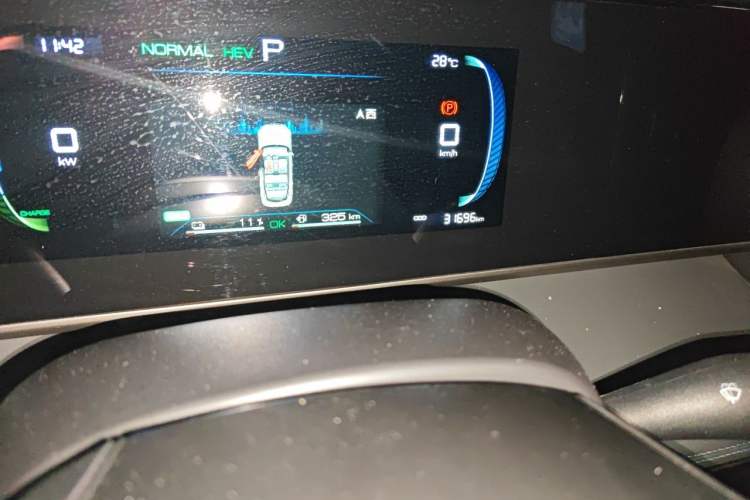 Used BYD Qin L 2024 DM-i 80KM Leading Model Odometer Close Up