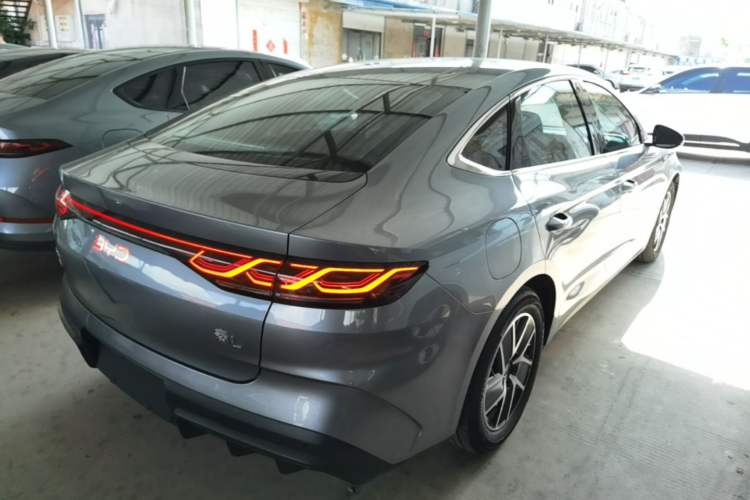 Used BYD Qin L 2024 DM-i 80KM Beyond Model Rear Right 45 Deg