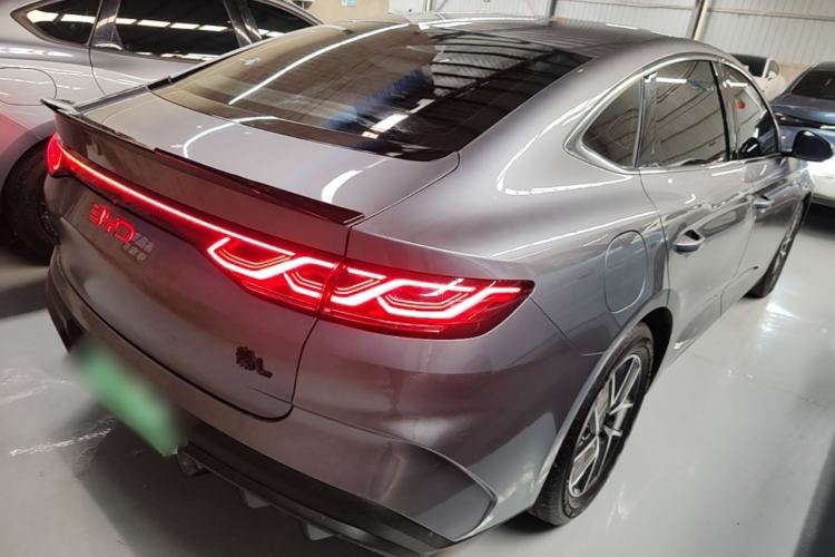 Used BYD Qin L 2024 DM-i 80KM Beyond Model Rear Right 45 Deg