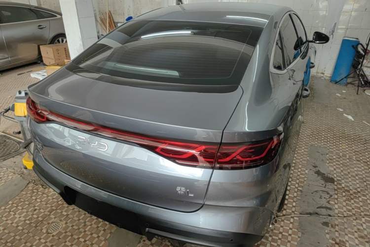Used BYD Qin L 2024 DM-i 80KM Beyond Model Rear Right 45 Deg