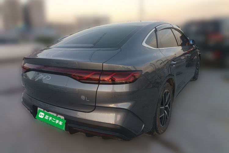 Used BYD Qin L 2024 DM-i 80KM Beyond Model Rear Right 45 Deg