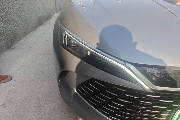 Used BYD Qin L 2024 DM-i 80KM Beyond Model Right Front Headlight