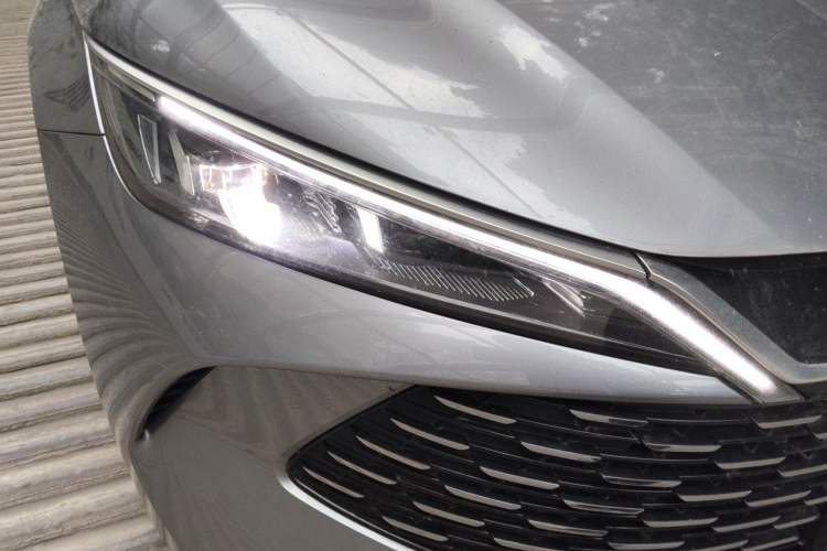 Used BYD Qin L 2024 DM-i 80KM Leading Model Right Front Headlight