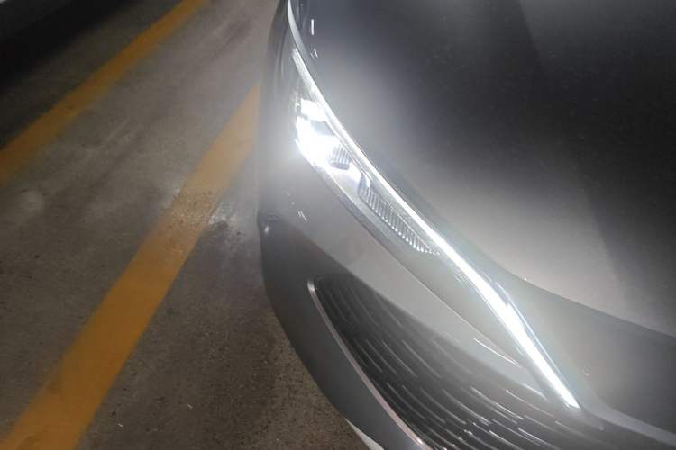 Used BYD Qin L 2024 DM-i 80KM Leading Model Right Front Headlight