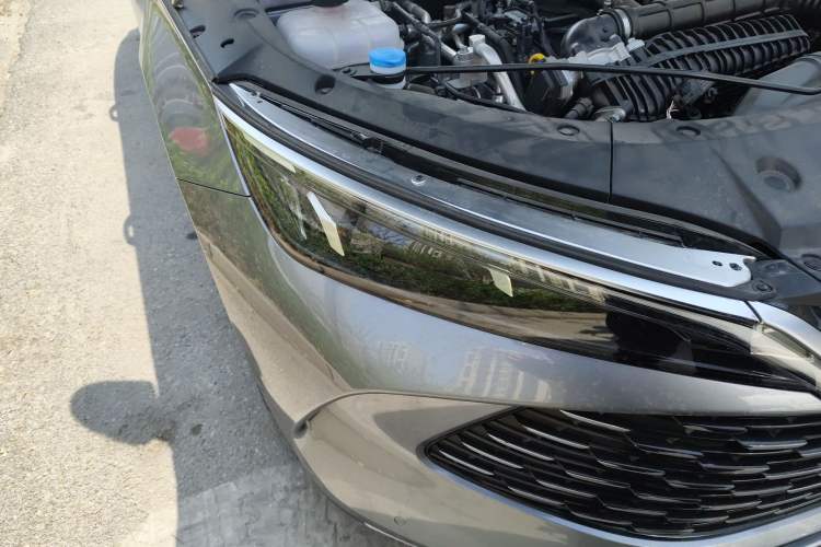 Used BYD Qin L 2024 DM-i 120KM Excellence Model Right Front Headlight