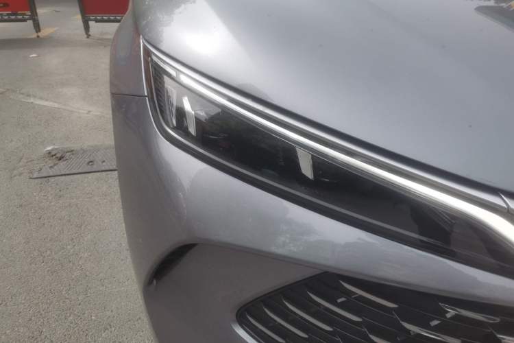 Used BYD Qin L 2024 DM-i 120KM Excellence Model Right Front Headlight