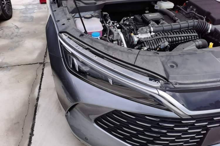Used BYD Qin L 2024 DM-i 120KM Leading Model Right Front Headlight