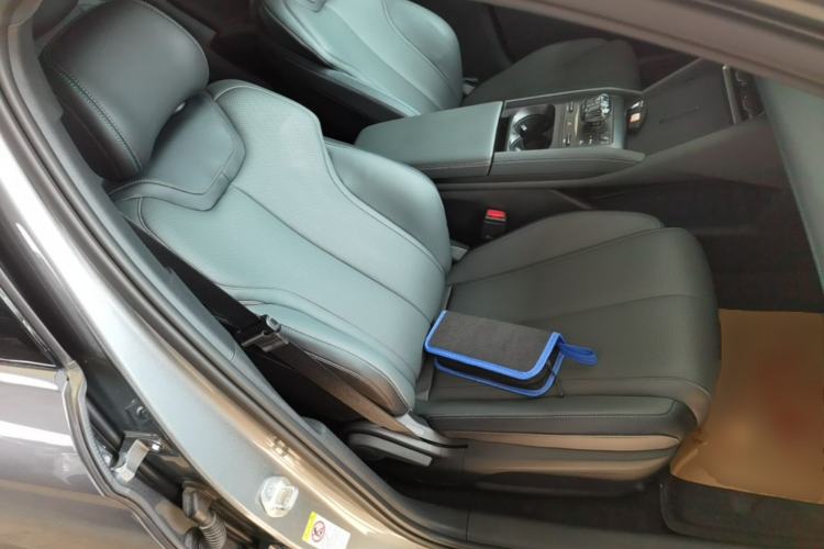 Used BYD Qin L 2024 DM-i 80KM Beyond Model Right Front Seat