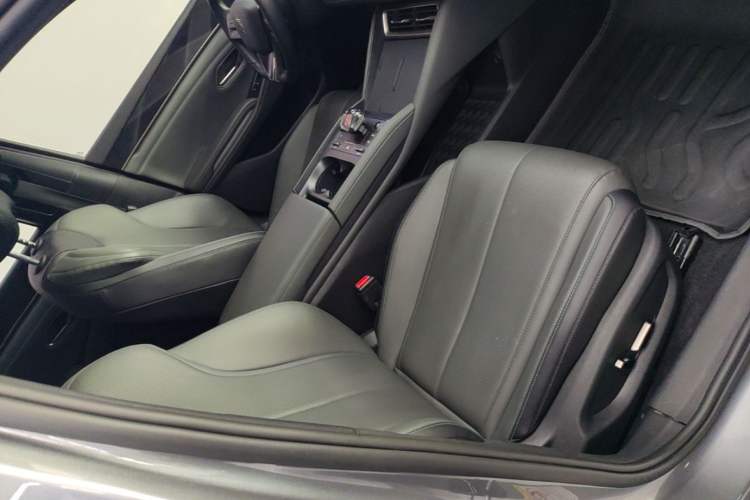 Used BYD Qin L 2024 DM-i 120KM Beyond Model Right Front Seat