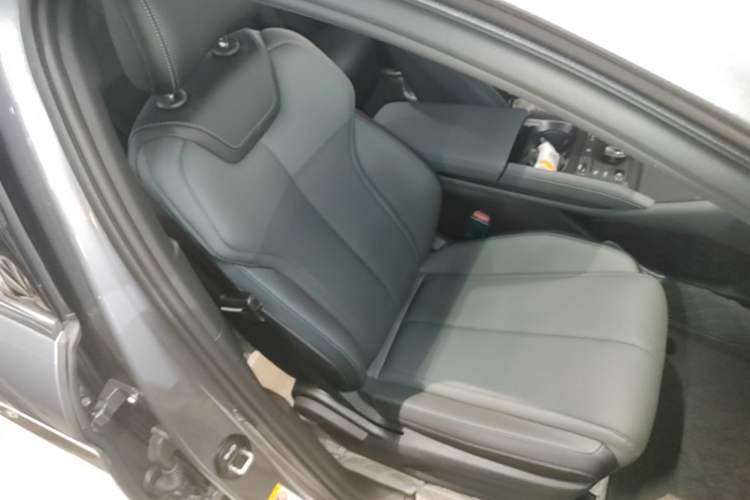 Used BYD Qin L 2024 DM-i 120KM Leading Model Right Front Seat