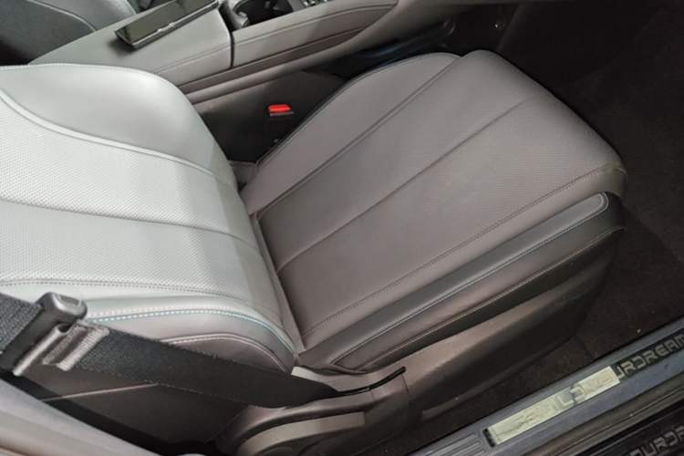 Used BYD Qin L 2024 DM-i 120KM Leading Model Right Front Seat