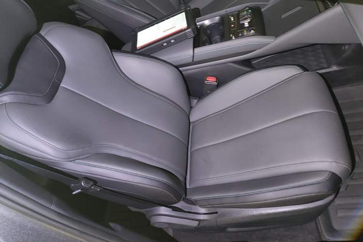 Used BYD Qin L 2024 DM-i 80KM Beyond Model Right Front Seat