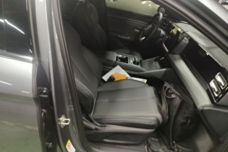 Used BYD Qin L 2024 DM-i 80KM Leading Model Right Front Seat