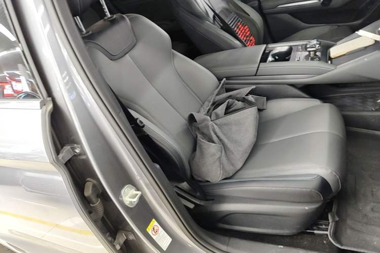Used BYD Qin L 2024 DM-i 80KM Beyond Model Right Front Seat