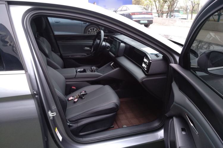 Used BYD Qin L 2024 DM-i 80KM Leading Model Right Front Seat