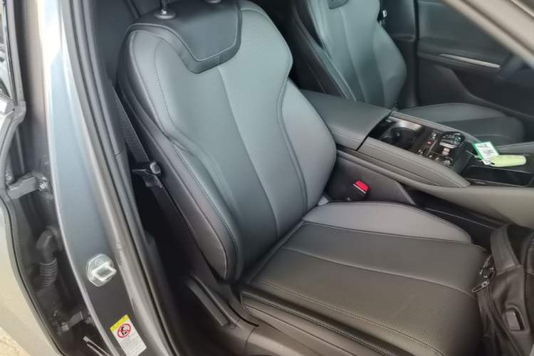Used BYD Qin L 2024 DM-i 80KM Beyond Model Right Front Seat