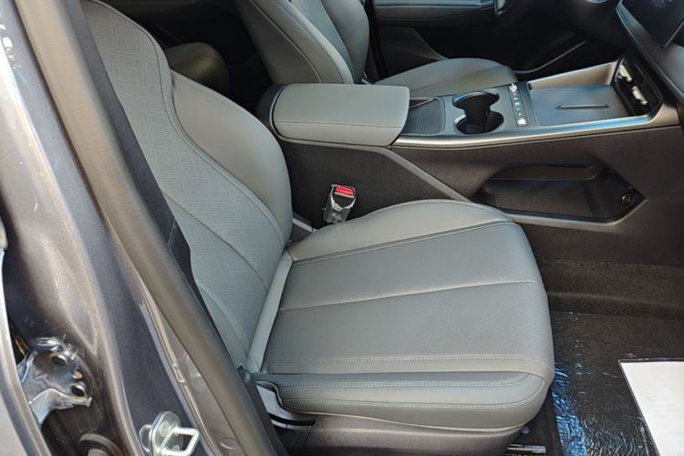 Used BYD Qin L 2024 DM-i 80KM Leading Model Right Front Seat