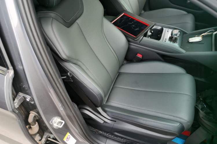 Used BYD Qin L 2024 DM-i 120KM Leading Model Right Front Seat