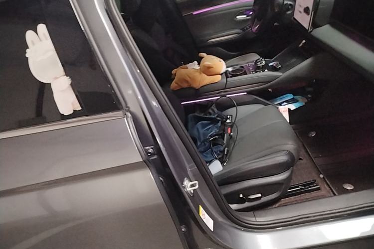 Used BYD Qin L 2024 DM-i 120KM Beyond Model Right Front Seat