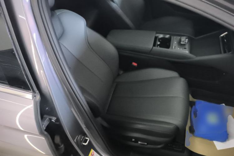 Used BYD Qin L 2024 DM-i 120KM Beyond Model Right Front Seat