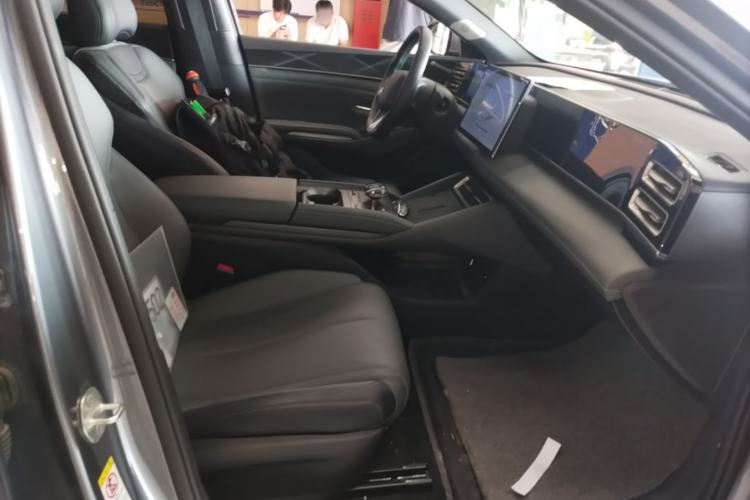 Used BYD Qin L 2024 DM-i 80KM Beyond Model Right Front Seat