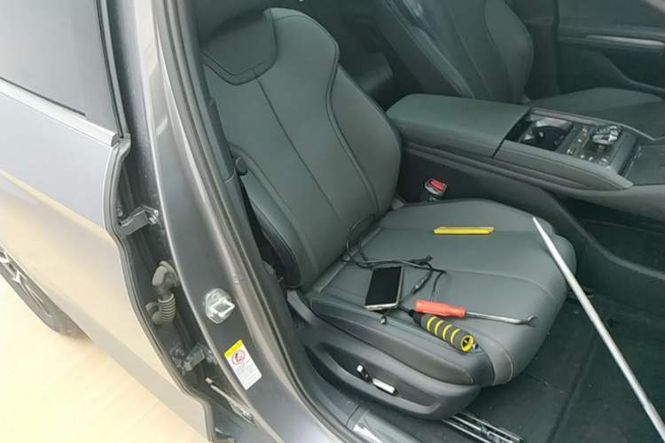 Used BYD Qin L 2024 DM-i 120KM Beyond Model Right Front Seat