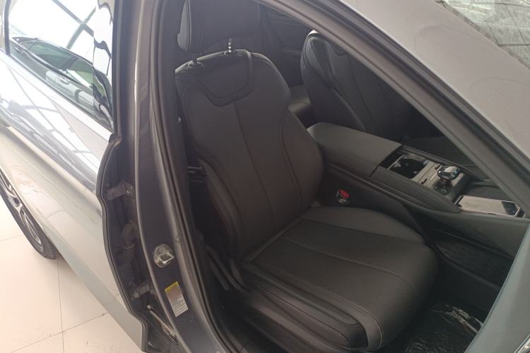Used BYD Qin L 2024 DM-i 120KM Beyond Model Right Front Seat