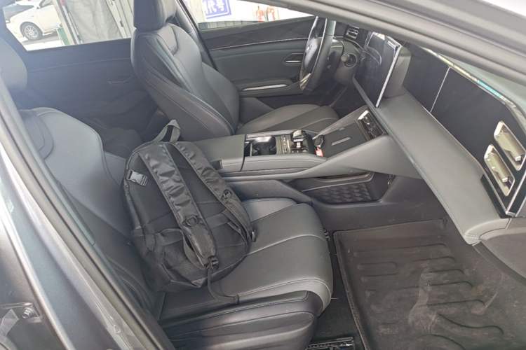 Used BYD Qin L 2024 DM-i 80KM Beyond Model Right Front Seat