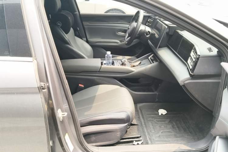Used BYD Qin L 2024 DM-i 120KM Leading Model Right Front Seat