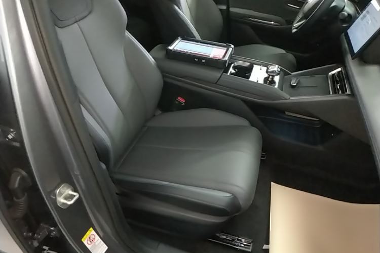 Used BYD Qin L 2024 DM-i 80KM Leading Model Right Front Seat