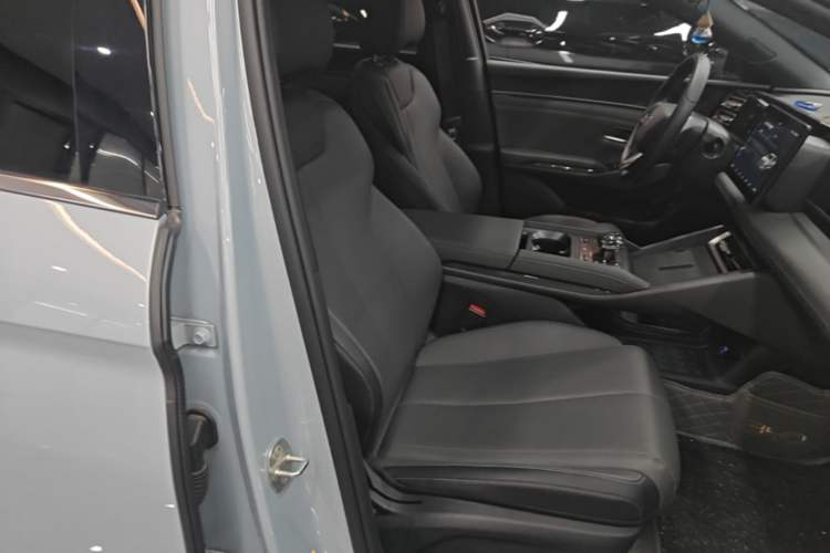 Used BYD Qin L 2024 DM-i 80KM Leading Model Right Front Seat