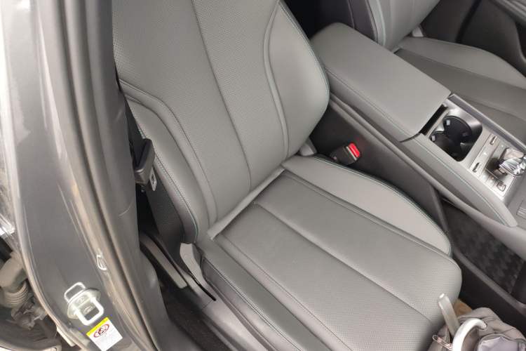 Used BYD Qin L 2024 DM-i 80KM Beyond Model Right Front Seat