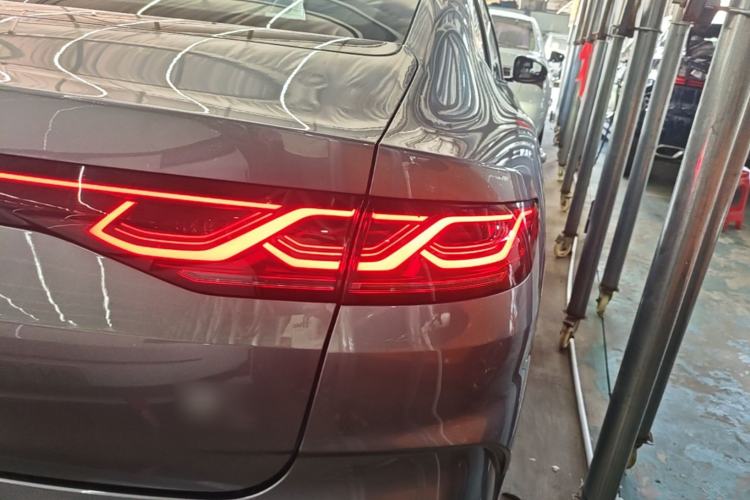 Used BYD Qin L 2024 DM-i 80KM Beyond Model Right Rear Taillight