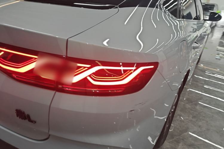 Used BYD Qin L 2024 DM-i 80KM Leading Model Right Rear Taillight