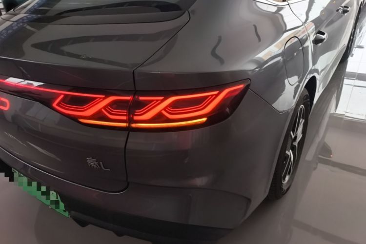 Used BYD Qin L 2024 DM-i 120KM Beyond Model Right Rear Taillight