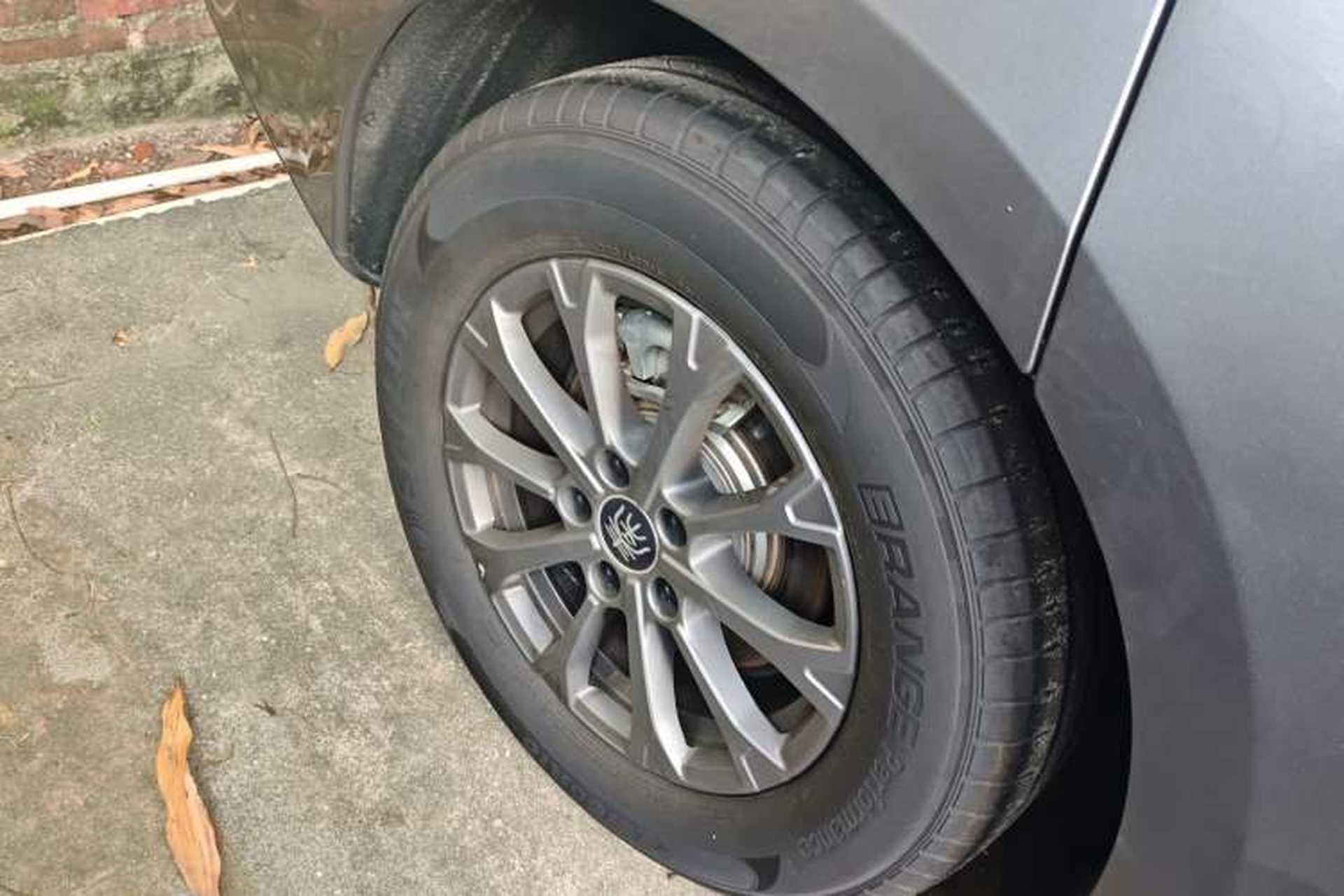 Used BYD Qin L 2024 DM-i 80KM Leading Model Right Rear Wheel Hub