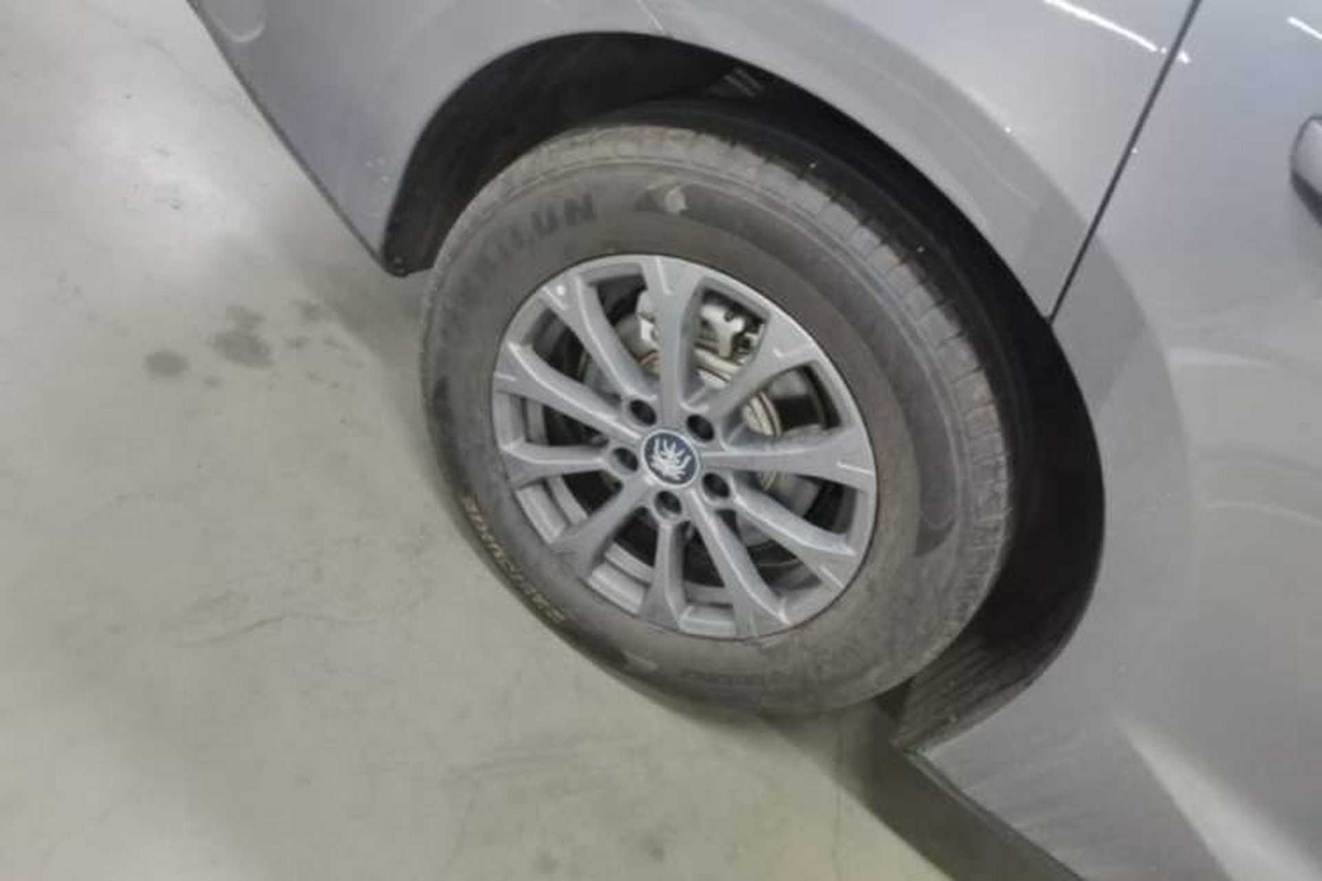 Used BYD Qin L 2024 DM-i 80KM Leading Model Right Rear Wheel Hub